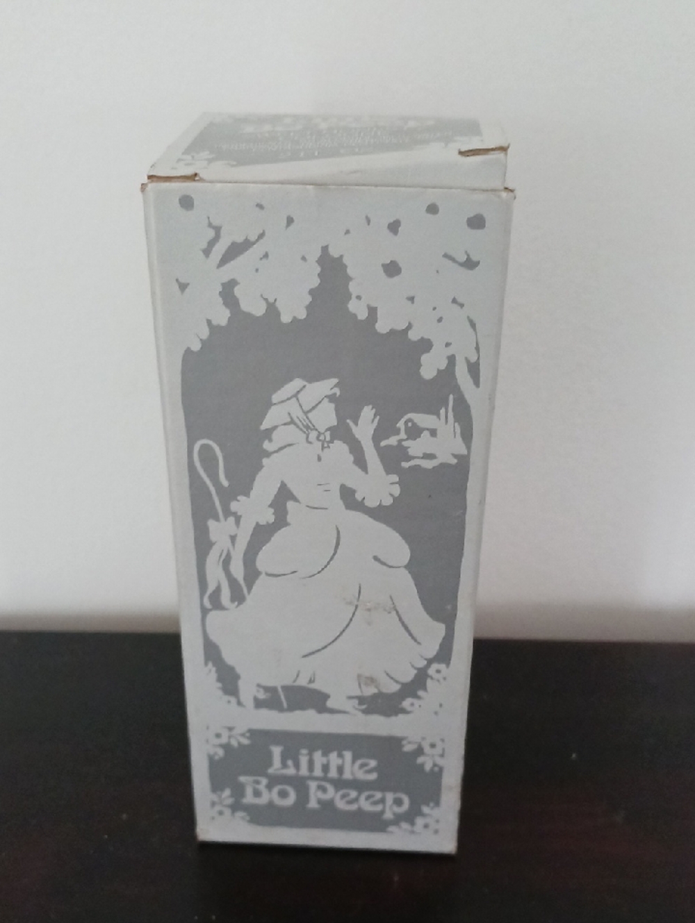 Vintage Avon Little Bo Peep Cologne Bottle Figurine